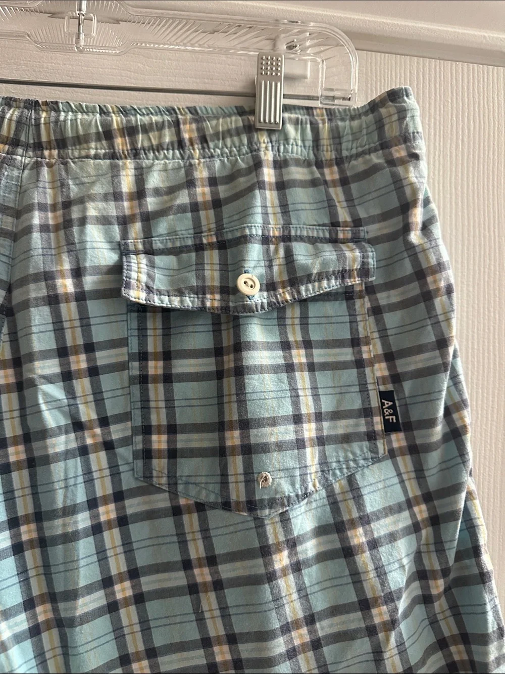 Abercrombie & Fitch Y2K Light Blue and Navy Plaid Swim Trunks M 2000s Preppy